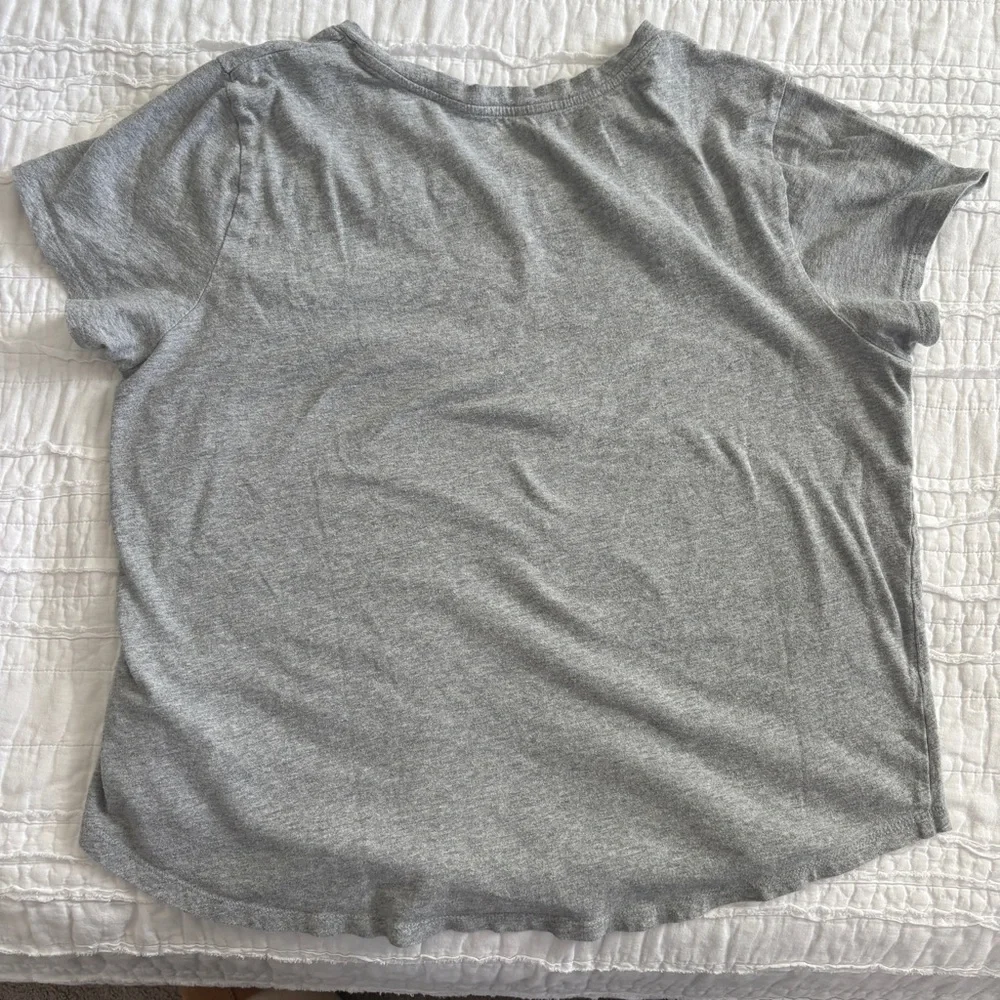 Old Navy Halloween Tee - Picture 4 of 4
